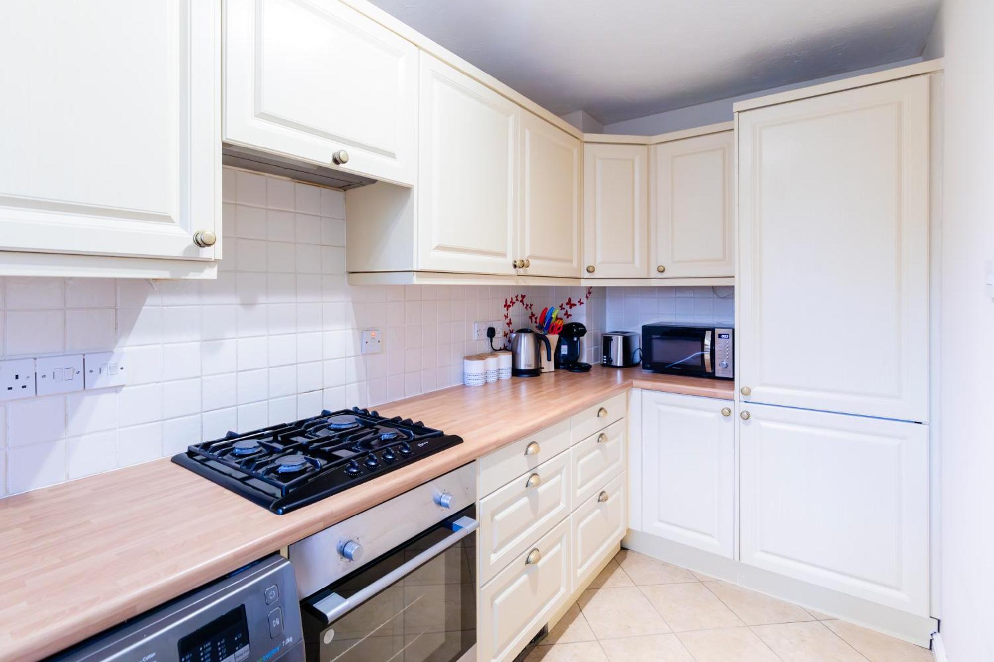 Chichester Retreat House With Free Parking 외부 사진