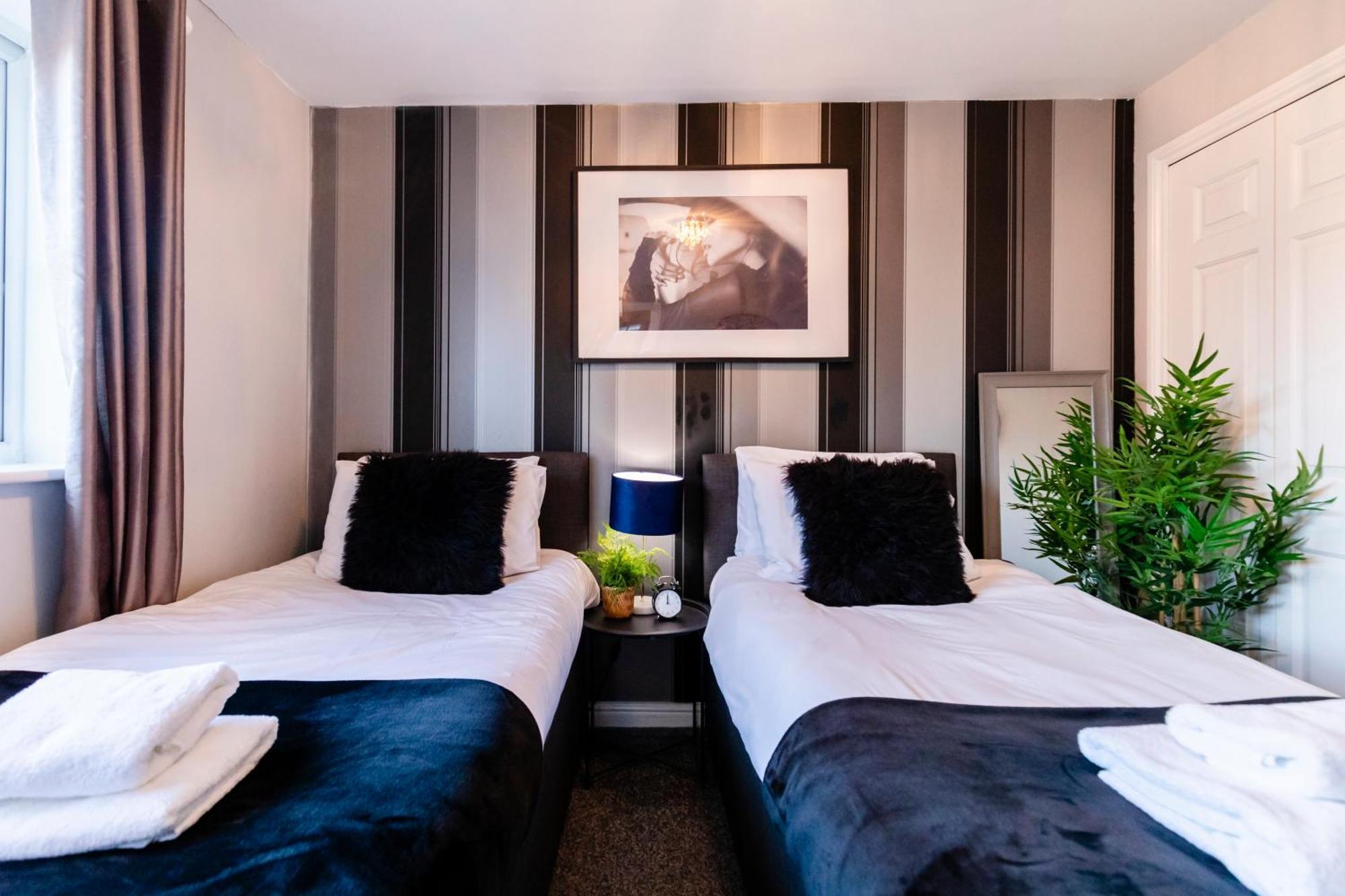 Chichester Retreat House With Free Parking 외부 사진