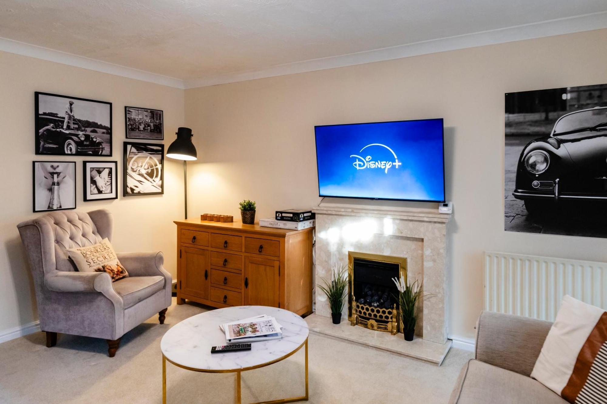 Chichester Retreat House With Free Parking 외부 사진
