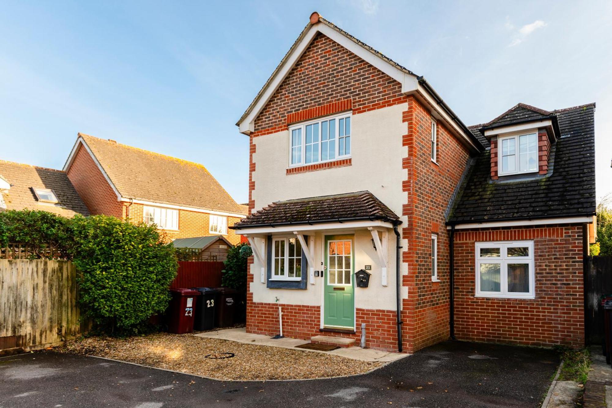 Chichester Retreat House With Free Parking 외부 사진